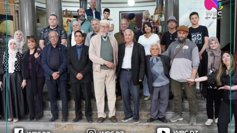 قسنطينة: افتتاح معرض فني بالمسرح الجهوي محمد الطاهر الفرقاني 